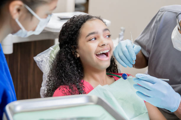 Best Emergency Tooth Extraction in Wakeeney, KS